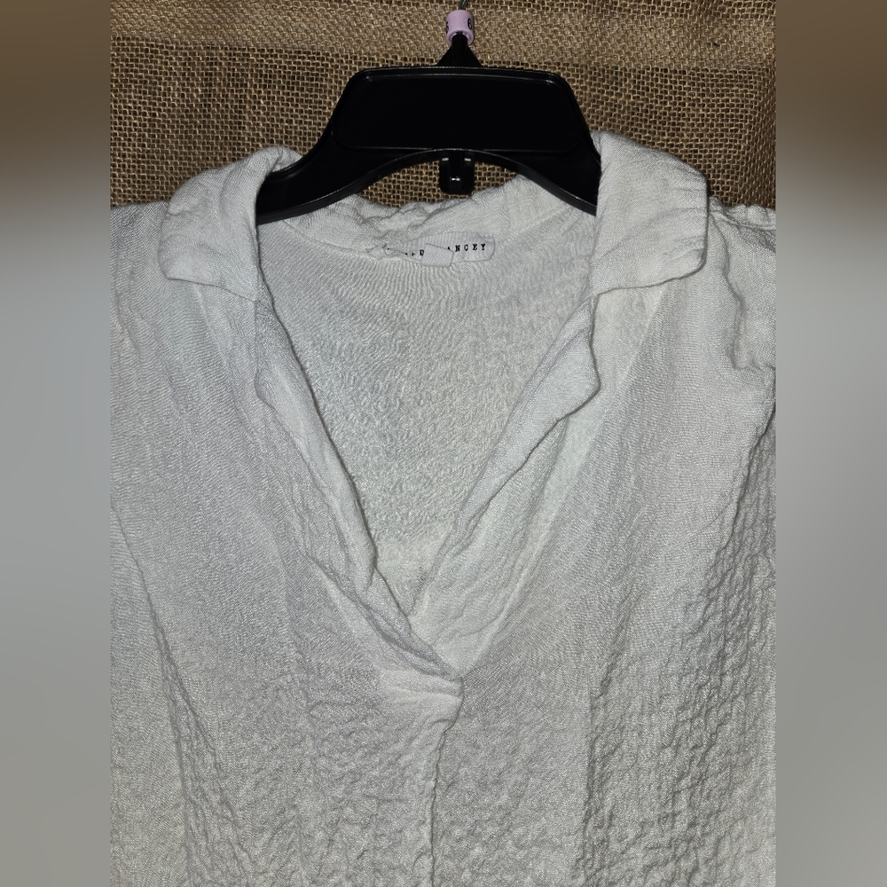 Women's Jane + Delancey White Roll Sleeve V Neck Top Size Small - Picture 6 of 11